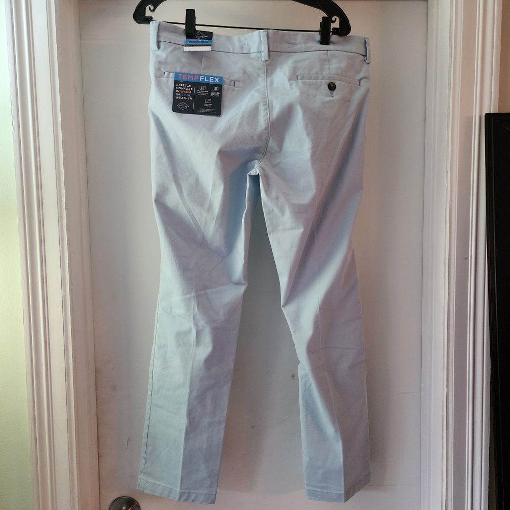 ST. JOHN'S BAY MEN'S SIZE 34 X 29 SLIM FIT PANTS 5 POCKETS Ligh Blue NWTA7